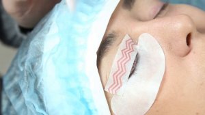 Наращивание нижнего ряда. Техника отделения ресниц рядами.