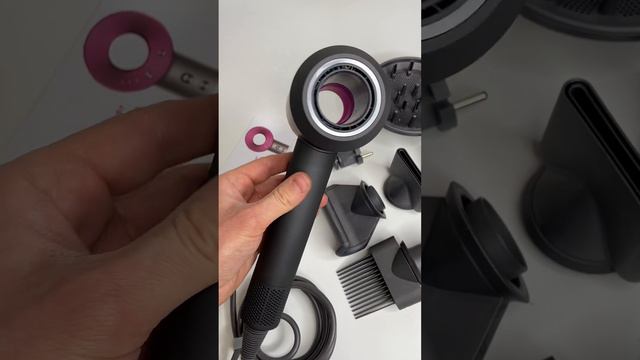 Обзор Фен Dyson Мультистайлер / 7 насадок смотреть онлайн