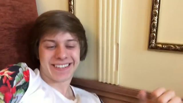 •VLOG• Пасха. Выходные с семьей. Кальян на грейпфруте. (1) смотреть онлайн