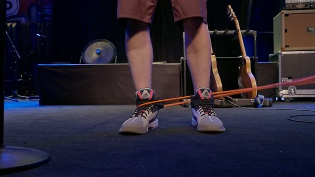 PEDAL PYTHON™ The World's BEST Cable Management System for MUSICIANS смотреть онлайн