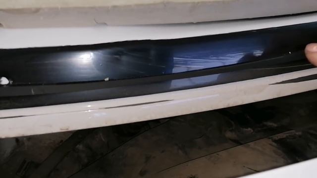 Skoda Rapid замена лобового стекла. смотреть онлайн