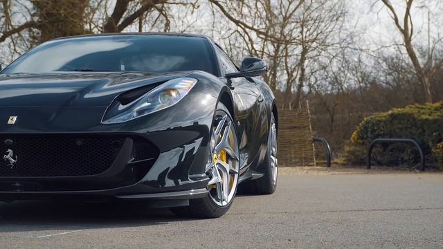 The Best Time to Buy a Ferrari 812 Superfast is Right Now | Supercar Driver смотреть онлайн