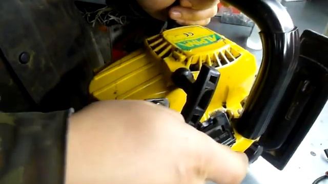 Alpina 330/ Castor 330/ Uniropa 330 Бензопила обзор детально