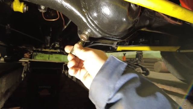 Замена масла в редукторе заднего моста за две минуты. Ваз классика 21063 смотреть онлайн