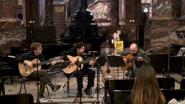 Ciclo Conciertos de Mediodía Tango. Espacio Cultural Universitario 20708/13 Parte I смотреть онлайн