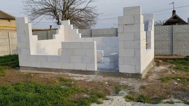 Стены из газобетона на клей-пену смотреть онлайн