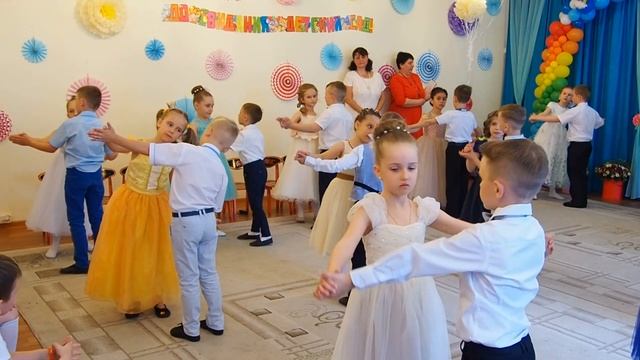 Выпускной вальс в детском саду смотреть онлайн