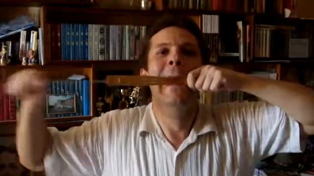 ИЛЬЯ МЕТЛИНг Уфа играет на башкирском пластинчатом агас кубызе с нитью смотреть онлайн