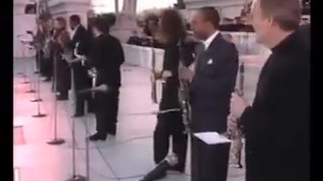 Inauguration Bill Clinton with many saxophone heroes смотреть онлайн