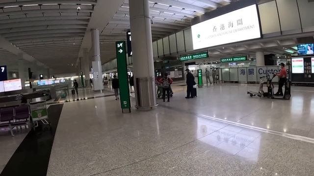 Arriving to Hong Kong was NOT What I Expected! ?? смотреть онлайн