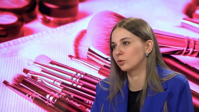 Имитация седины, шрамов и выбитых зубов, или Искусство грима в 21 веке / Навстречу смотреть онлайн