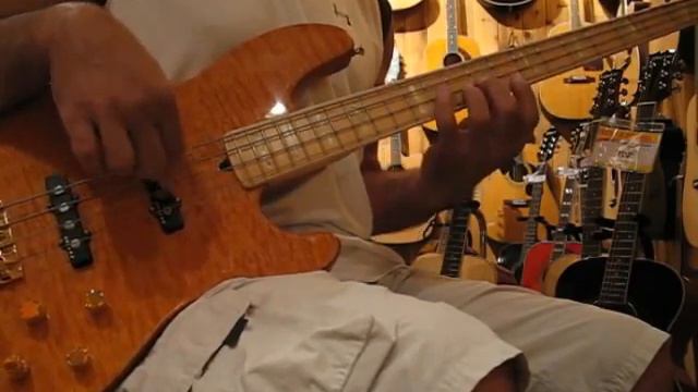 Fender Custom Shop Bass смотреть онлайн