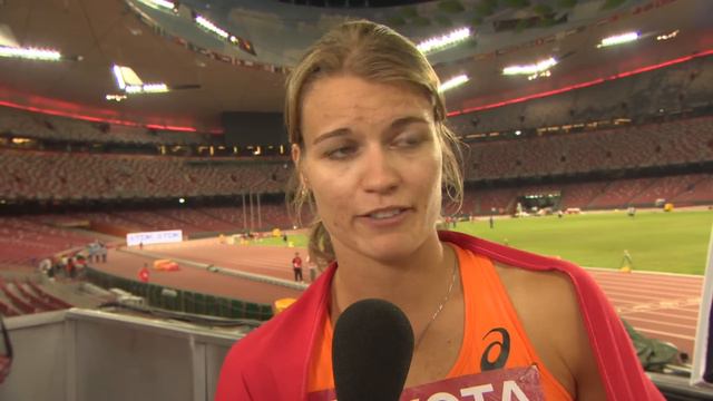 WCH 2015 Beijing - Dafne Schippers NED 100m Final Silver смотреть онлайн