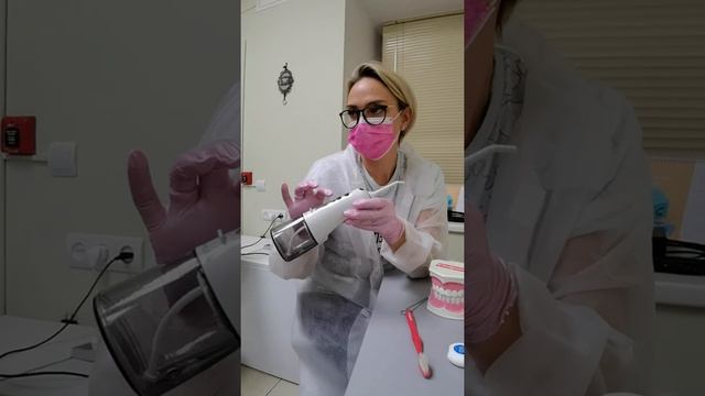 Немного про ежедневную гигиену зубов в домашних условиях . смотреть онлайн