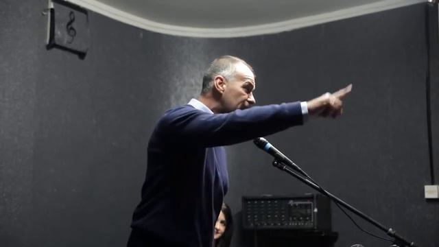 Tommy Sheridan On Royal Mail - Methilhill Bowling Club смотреть онлайн