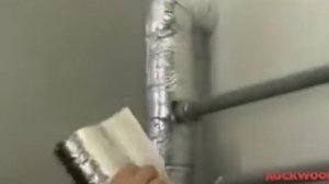 Теплоизоляция для труб - цилиндры каменной ваты.