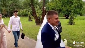 Меганыч троллит Аленя перед ЗАГСом