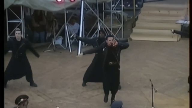 Богдан Титомир - Делай как я (Live в Березниках, 1992 г) смотреть онлайн