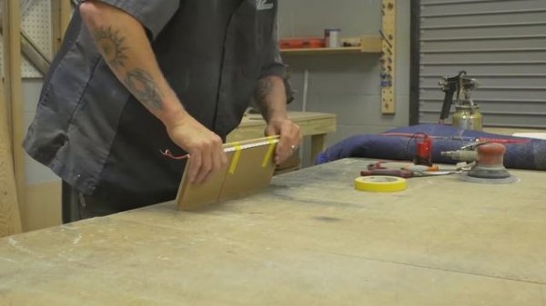 Teach It Tuesday: Techniques for lighting PlexiGlass