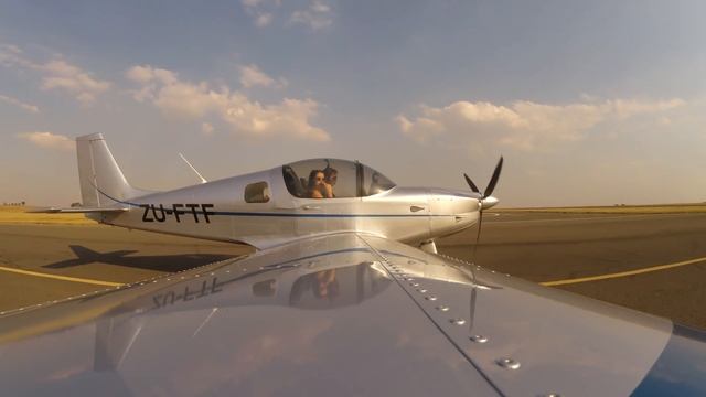 ROTAX 912 ENGINE FAILURE AFTER TAKEOFF | SLING 2 LIGHT SPORT AIRCRAFT смотреть онлайн