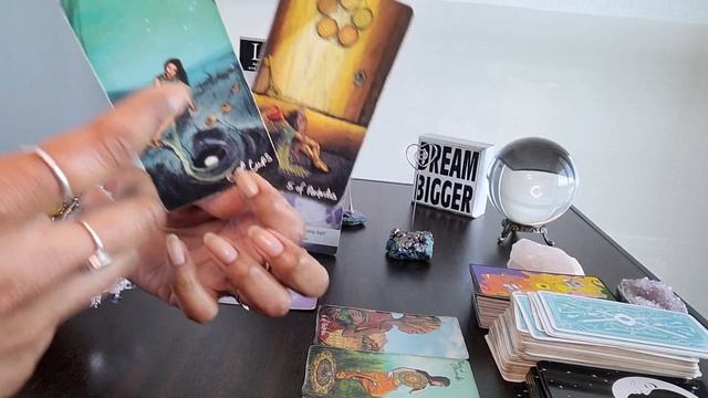 Virgo: Its Friday & #11: UR ancestors are trying 2 get msgs through 2U. R U listening or distracte смотреть онлайн