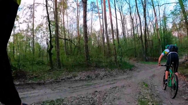 5 мая 2021 г. Геронимовка, Свидивок, промчали леском в темпе, нужно так почаще. смотреть онлайн