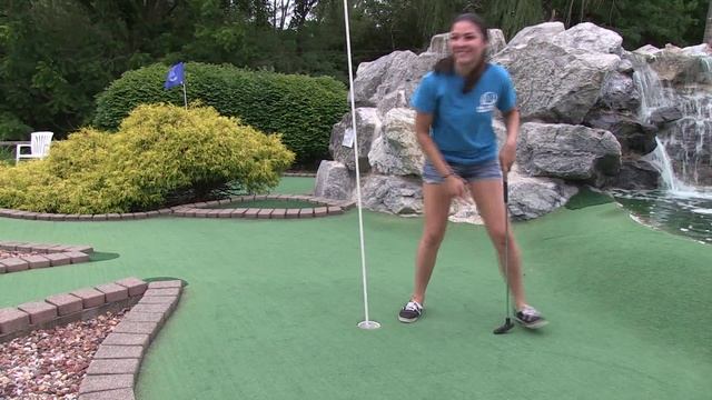How to Play Mini Golf, Part 2 - Tips & Keeping Score смотреть онлайн