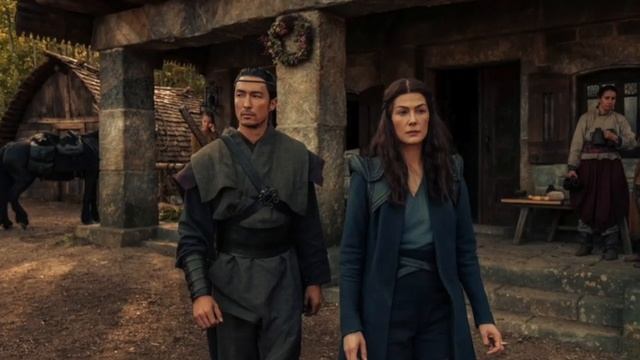 ‘The Verge’ Review: ‘Wheel of Time’s problem- It spends too much time trying to be Game of Thrones’ смотреть онлайн