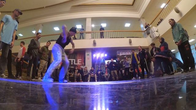AMAZING TROLL VS GANGSTA CARLOS |FINAL| RED HILL BATTLE 2016 смотреть онлайн