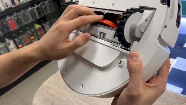 Пылесос Xiaomi - Новый Mijia Sweeping Vacuum Cleaner 1C/Обзор смотреть онлайн