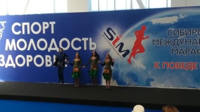 Армянский танец на выставке "Спорт.Молодость.Здоровье" смотреть онлайн