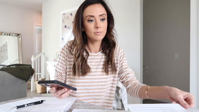 I GOT MY VISA! I'M MOVING TO LONDON! | Alyson Haley смотреть онлайн