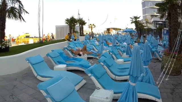 Комплекс Nemo Beach Club з дельфінами. Готель NEMO Hotel Resort & Spa. Одеса. Пляж Ланжерон. Україн смотреть онлайн