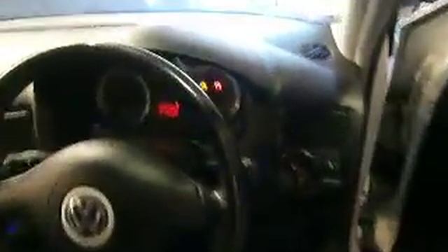 WRECKING 2003 VOLKSWAGEN GOLF, 2.0, PETROL, APK CODE (J12525) смотреть онлайн