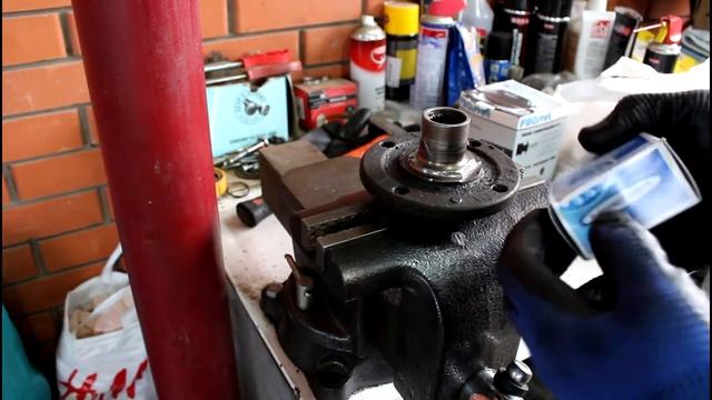 ВАЗ 2110 2004 1,5 16кл Лада 2110 LADA Замена подшипника передней ступицы смотреть онлайн