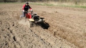 Картофелесажалка для мотоблока \\ Как работает \\ Своими руками