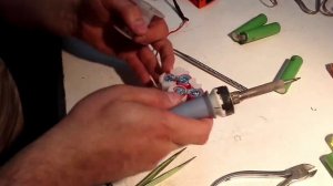 Замена аккумуляторов в беспроводном пылесосе Electrolux. Часть 2