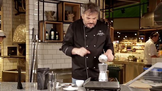 Как правильно варить кофе в гейзерной кофеварке  Итальянский кофе моко от Marco Cervetti  16+