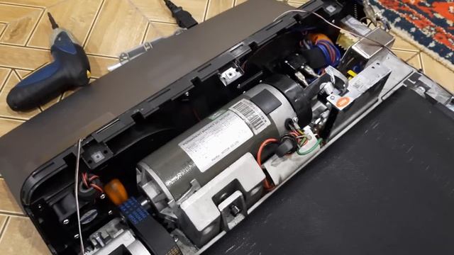 Ремонт складной беговой дорожки Xiaomi WalkingPad ошибки:E 01, E 02, E 06 смотреть онлайн