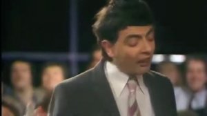 Роуэн Аткинсон (Мистер Бин) скетч про Бога.