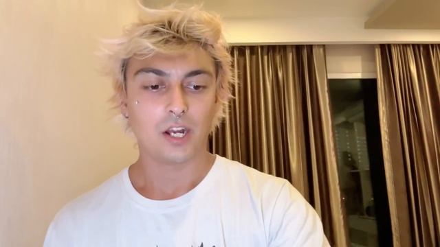 ЛЕРА ИСПОРТИЛА МНЕ ГОЛОВУ Мятная Фанта Нарезки Стрим смотреть онлайн