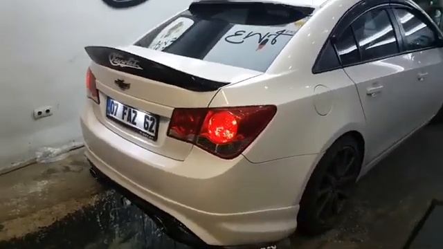 Chevrolet Cruze 2.0 Diesel Exhaust (Downpipe) смотреть онлайн