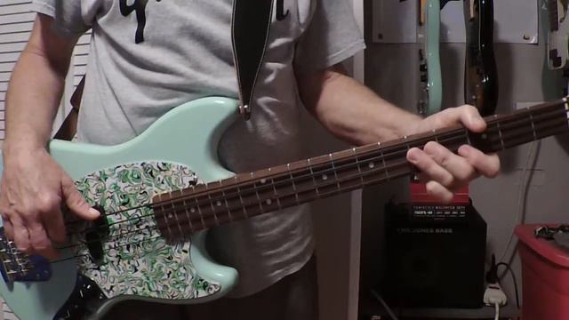 White Room--Cream--Drums Only + Bass Guitar--Squier Mustang Classic Vibe Pickups--Phil Jones PE5 смотреть онлайн