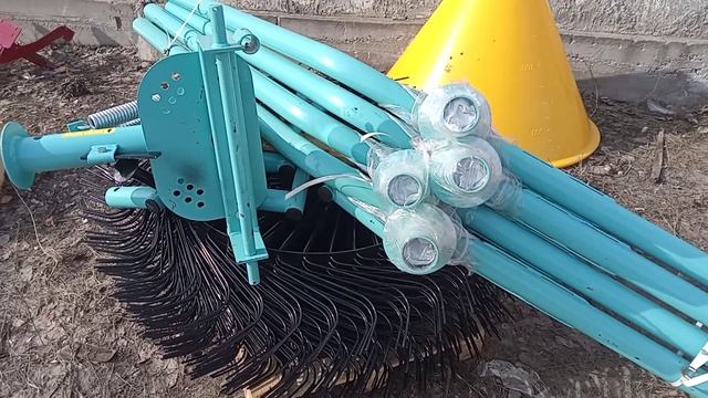 Грабли ворошилки навесные 5-ти колесные, масса 180 кг мощные, захват 3,3 м метра а наличии смотреть онлайн