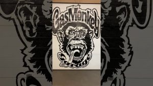 Роспись ворот гаража в стиле Gas Monkey ????#росписьстен #гараж #емельянцева