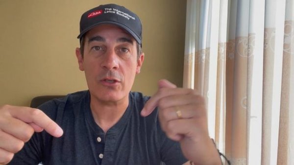 Hasselblad X2D or Leica M11?