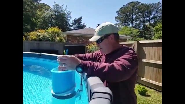 INTEX POOL SKIMMER - How to set up you above ground pool skimmer and how it works смотреть онлайн