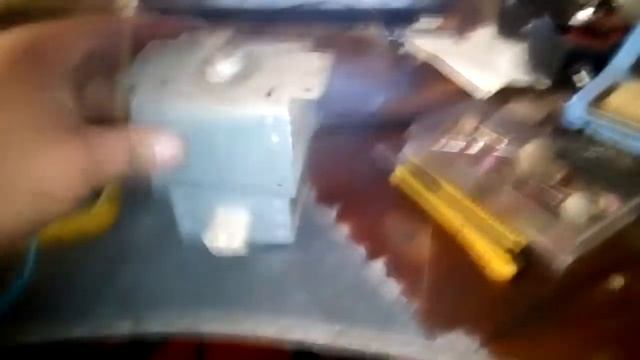 микроволновка искрит смотреть онлайн