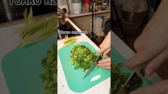 Спринг-роллы с креветками и жареным мясом