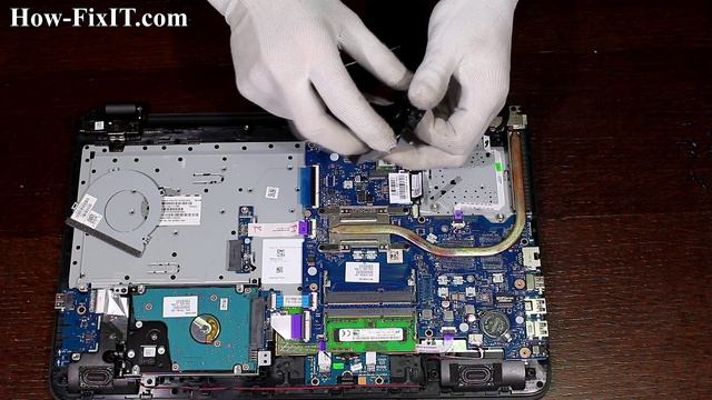 HP Notebook 15 Disassembly and Fan Cleaning смотреть онлайн